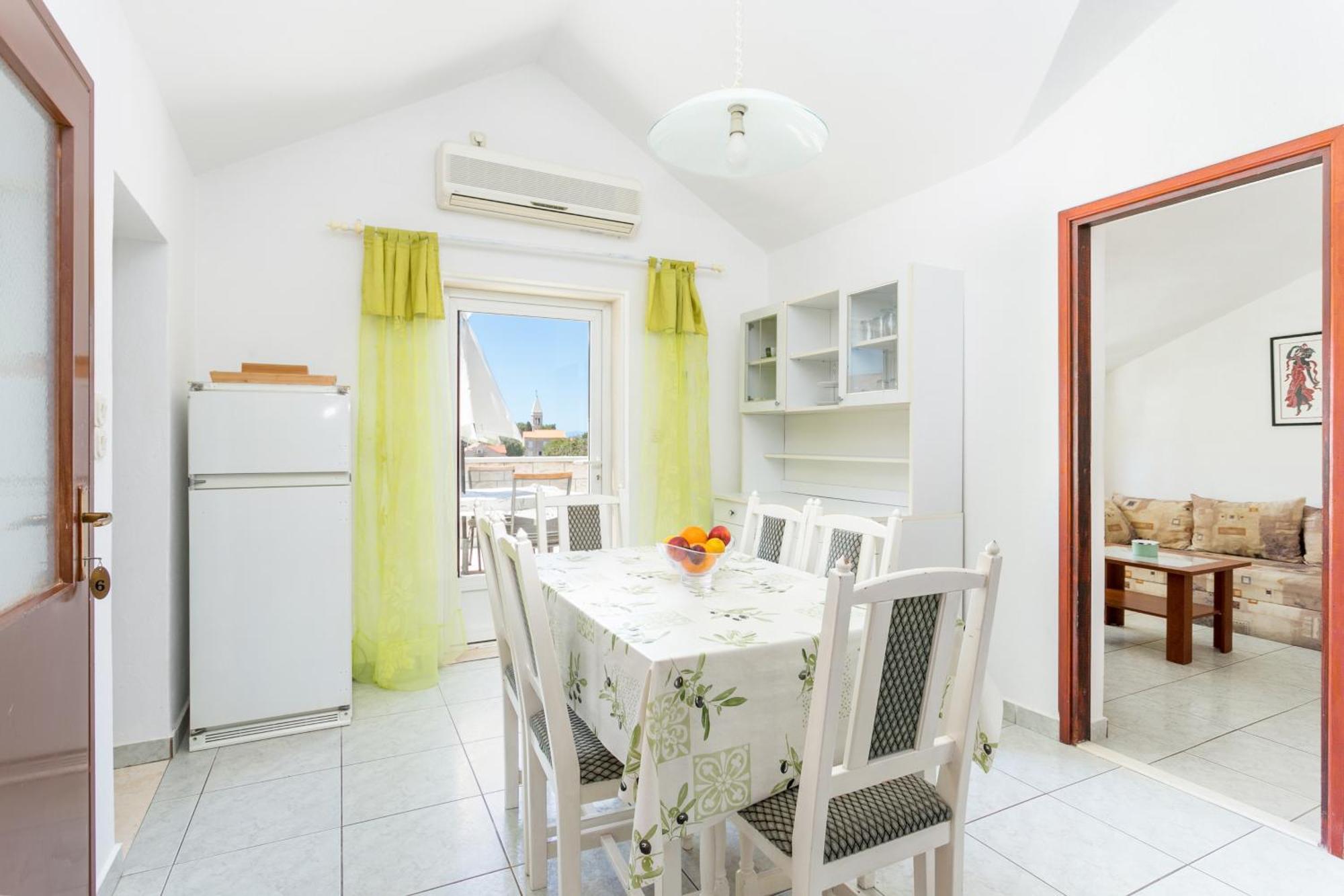 Apartments And Rooms With Parking Space Supetar, Brac - 5658 Zimmer foto