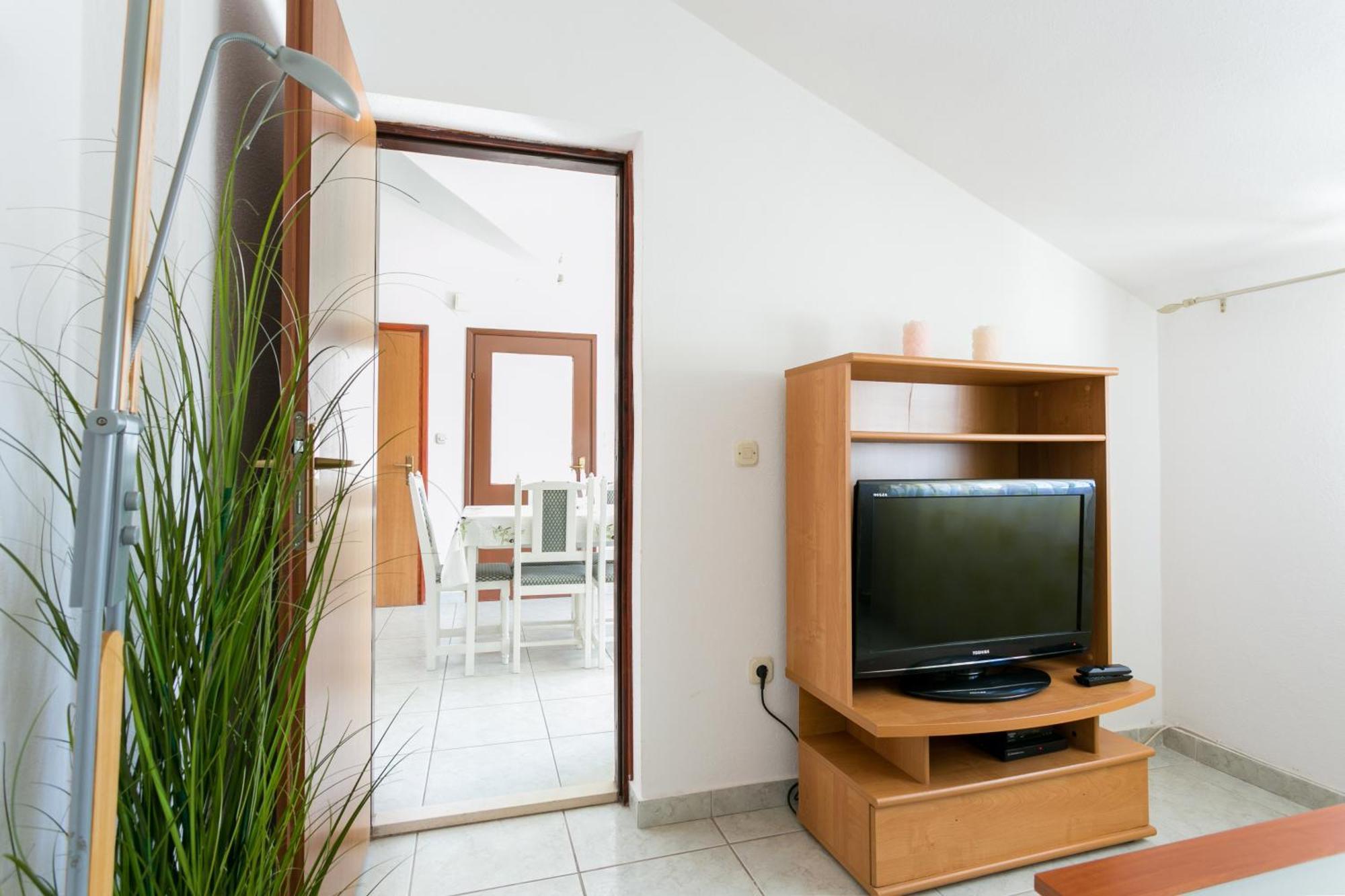 Apartments And Rooms With Parking Space Supetar, Brac - 5658 Zimmer foto