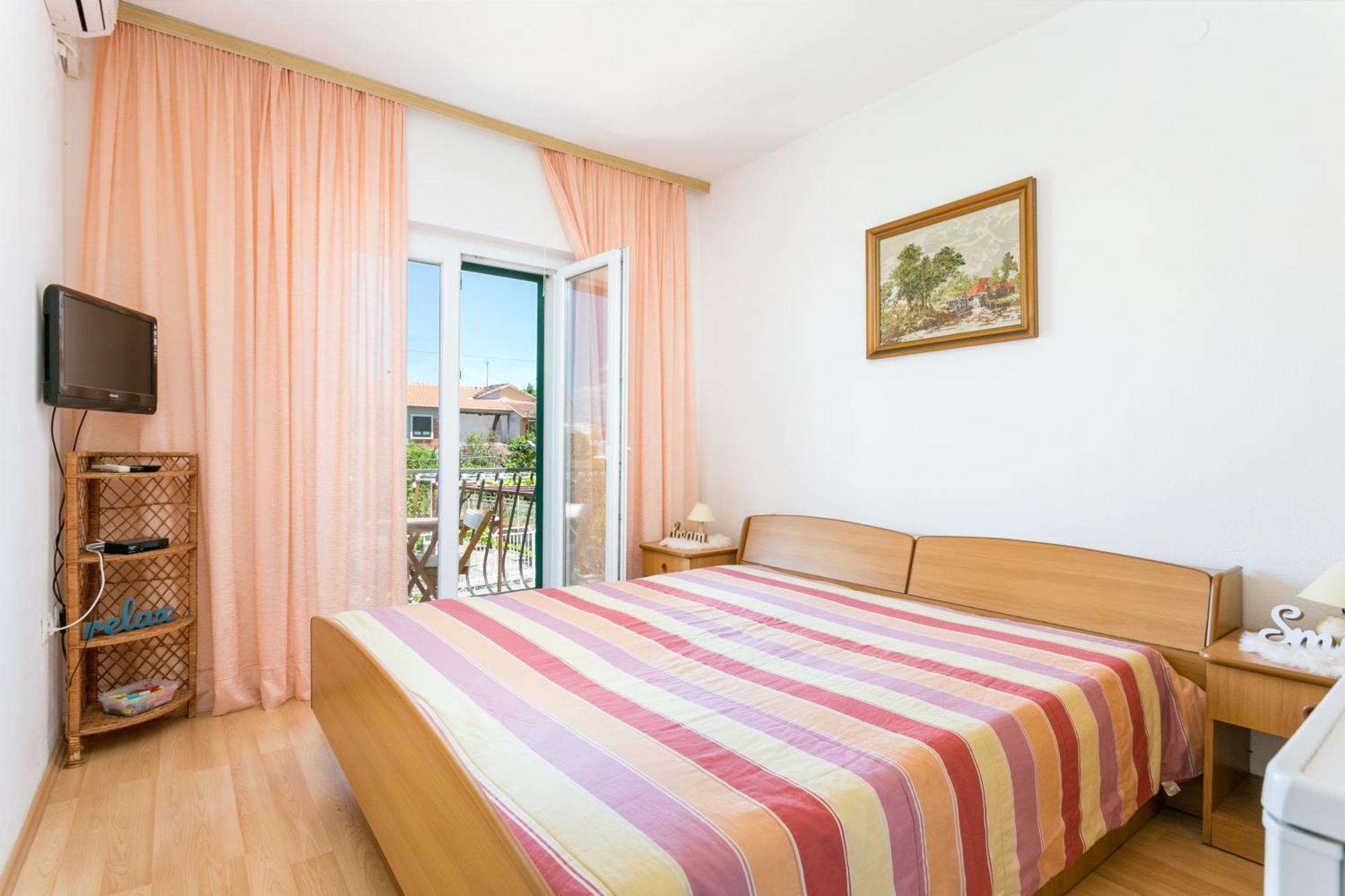 Apartments And Rooms With Parking Space Supetar, Brac - 5658 Exterior foto